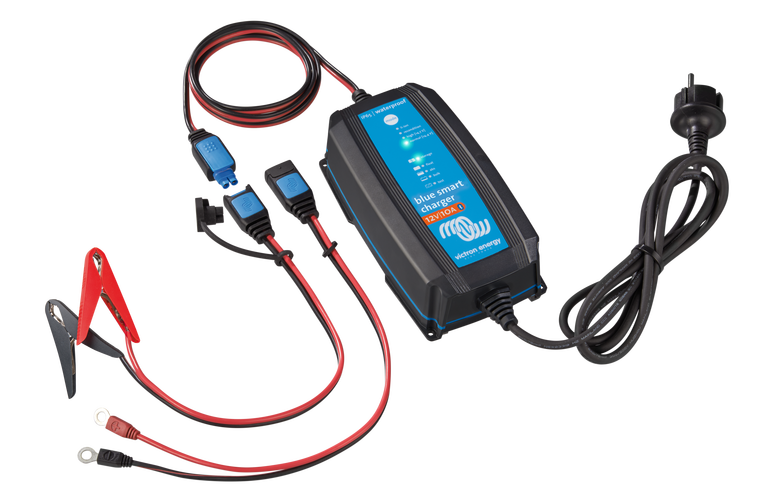 Battery Charger | Victron | Blue Smart IP65 Charger 12V / 10A + DC connector